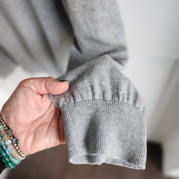 L.L.Bean XL Tall men's 1/4 Zip Cotton Cashmere Sweater Light Gray - Picture 6 of 8